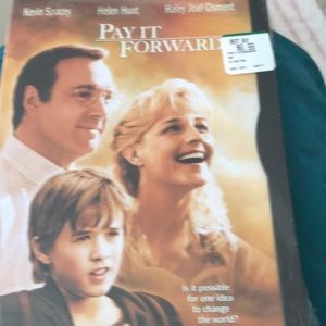 Pay it forward DVD